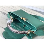 𝐋𝐎𝐔𝐈𝐒𝐕𝐔𝐈𝐓𝐓𝐎𝐍 N80931/M48865 Green Snake Shoulder This Capuchines BB handbag